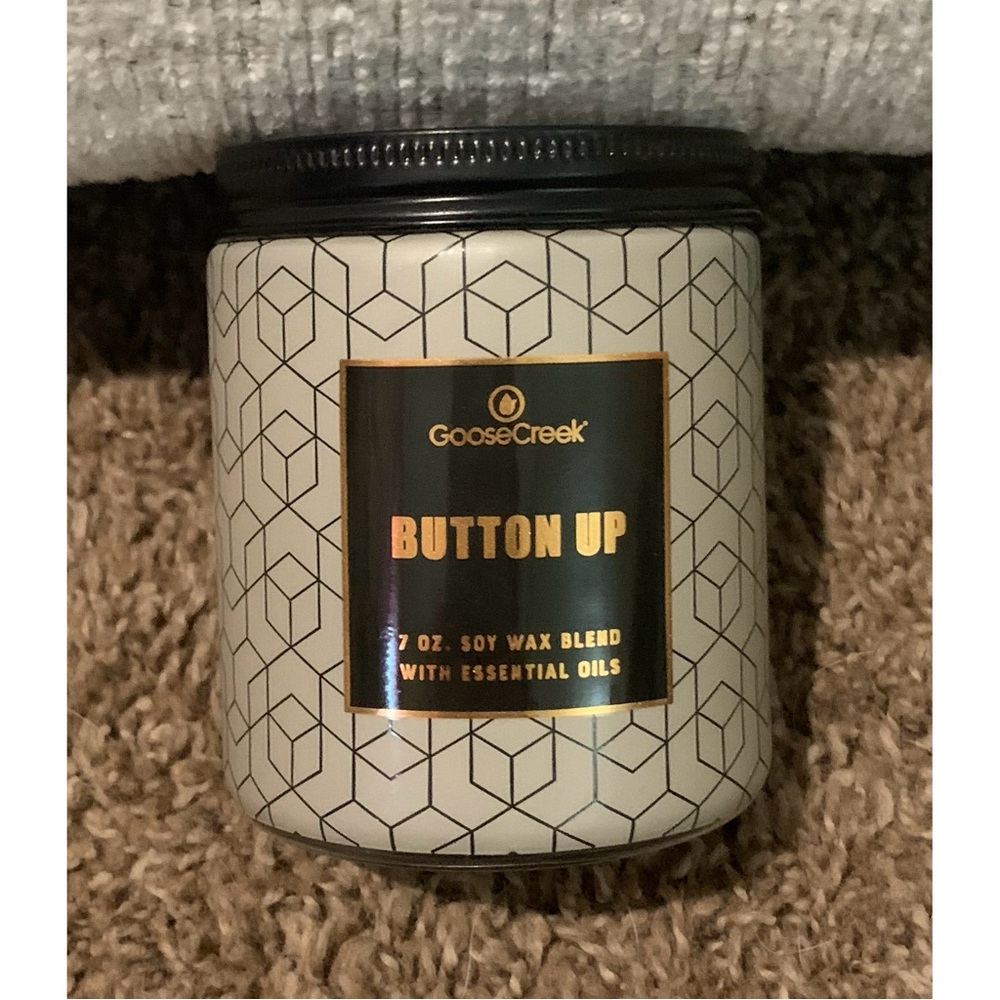 Goose Creek Button Up Candle 7 oz.
